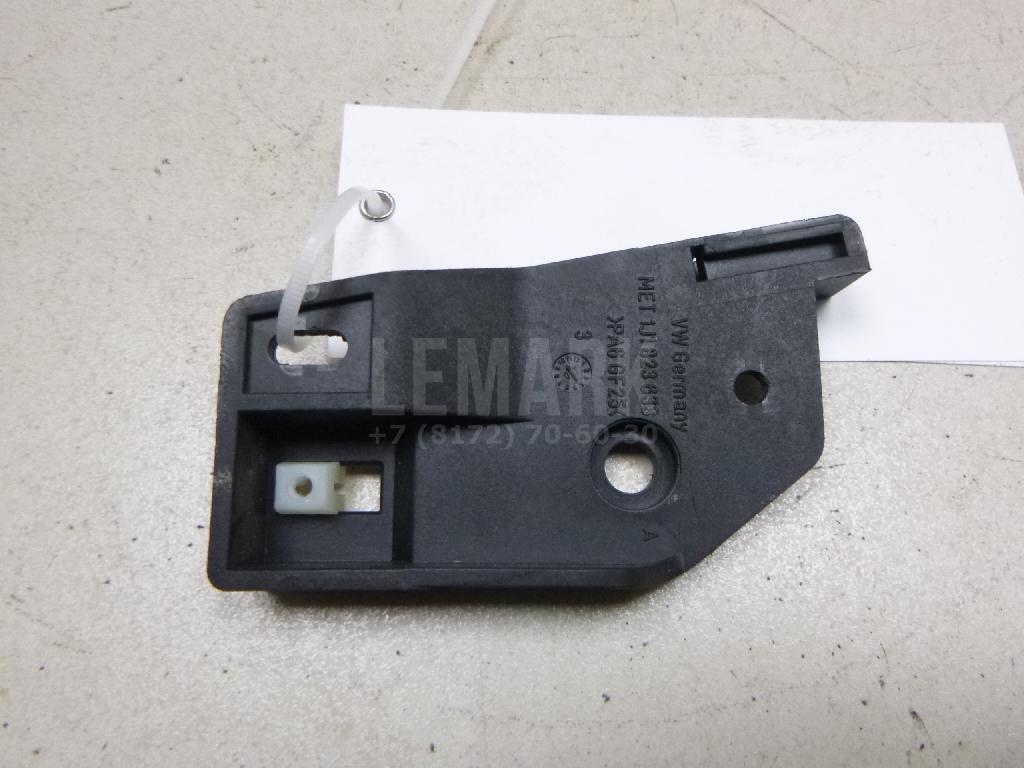 Кронштейн ручки открывания капота 1J1823633A VAG