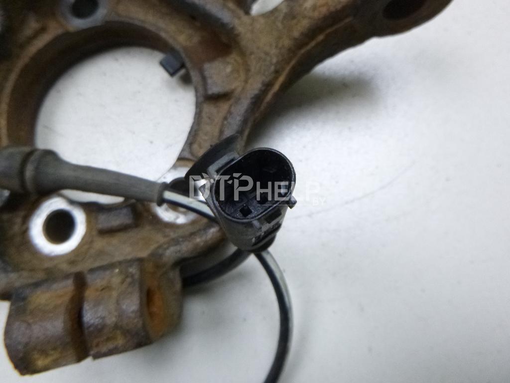 Фото Кулак поворотный передний правый для Nissan Tiida (C11)  2008