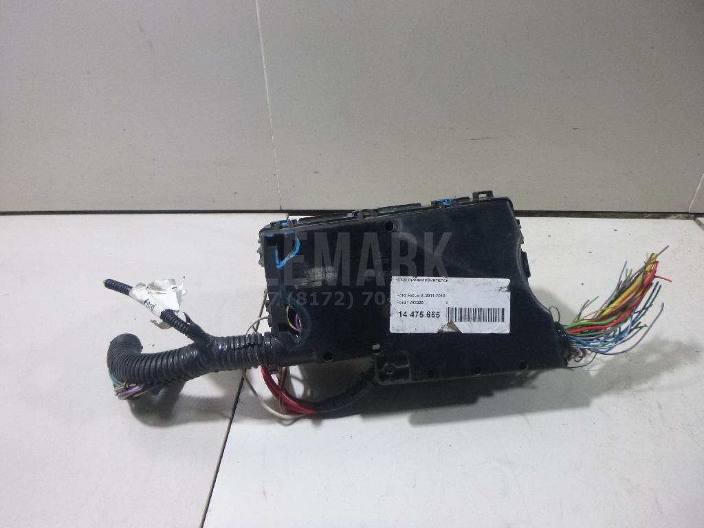 Корпус блока предохранителей 1842390 Ford