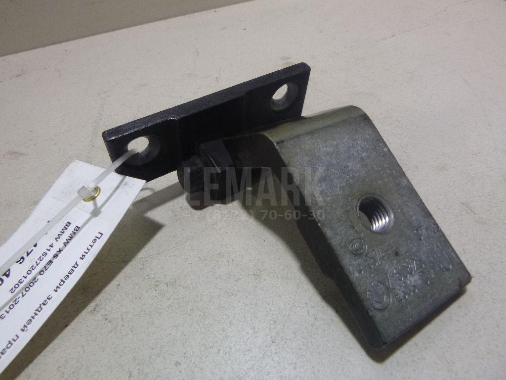 Петля двери задней правой нижняя для  DAF 75 1992-1998
