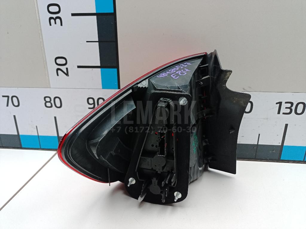 Фонарь задний наружный правый для  BMW X1 F48 2014-2022