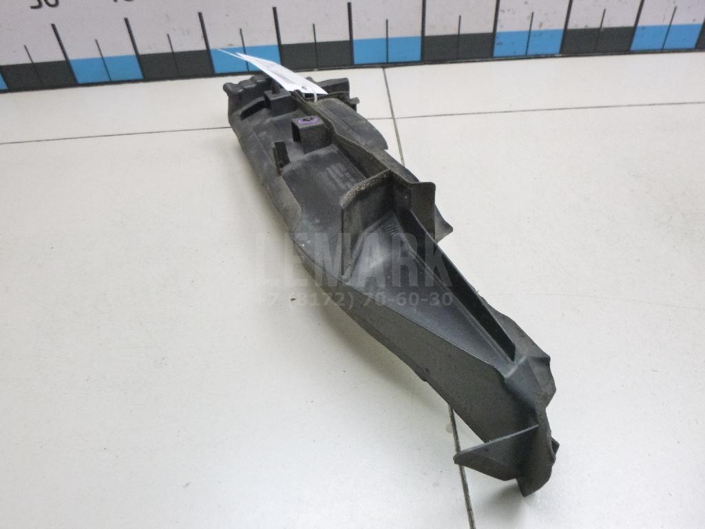 Уплотнитель капота