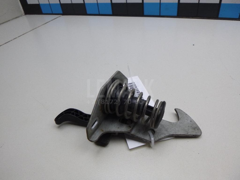 Крючок капота для  BMW 1-serie E82/E88 2007-2013