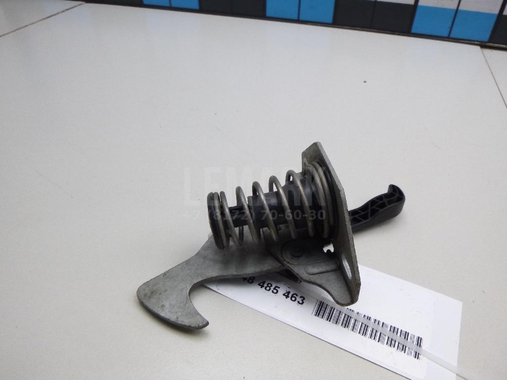 Крючок капота для  BMW 1-serie E82/E88 2007-2013