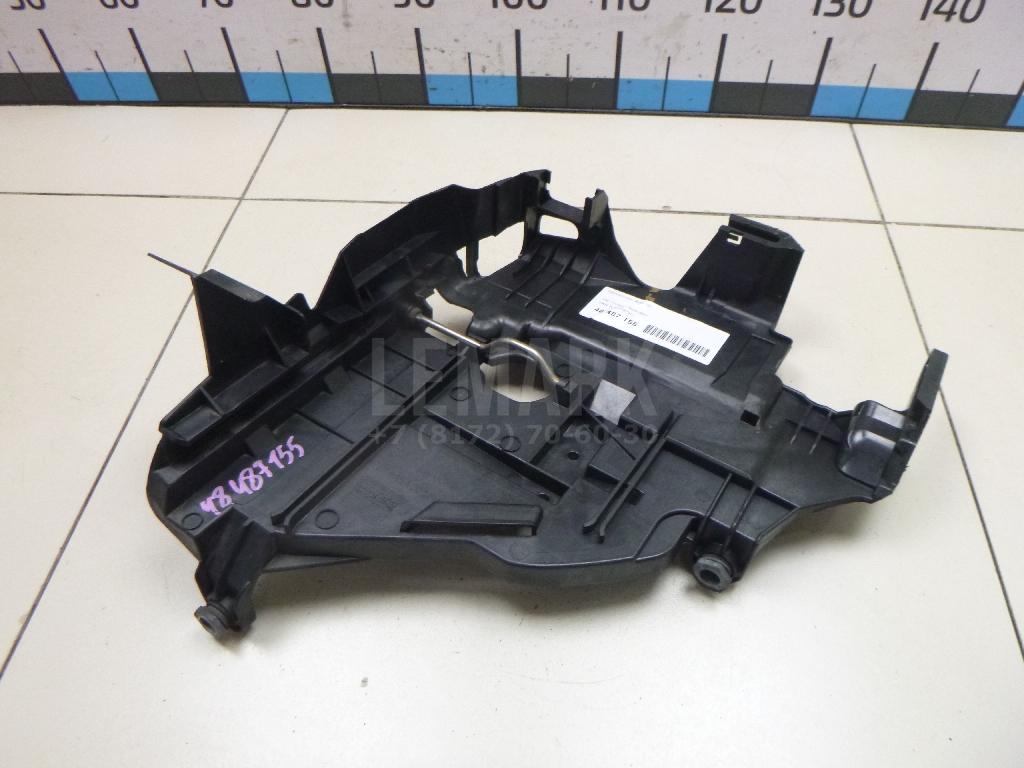 Кронштейн фар левый 7L6941613C VAG