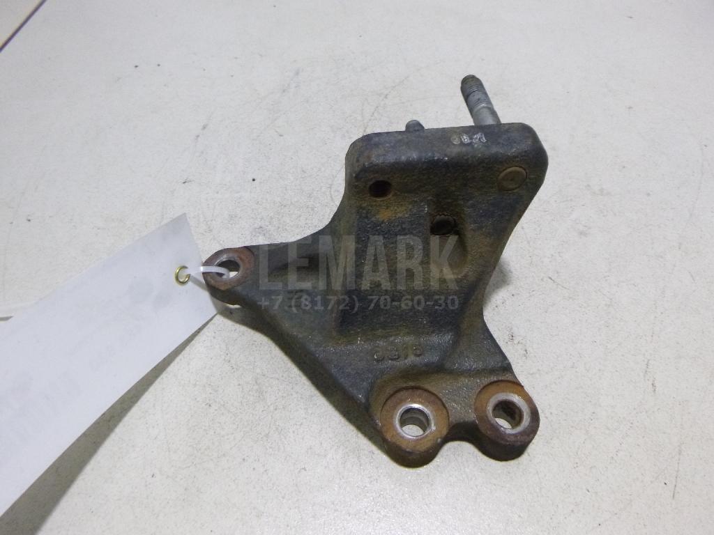 Кронштейн двигателя правый 216702B000 Hyundai-Kia