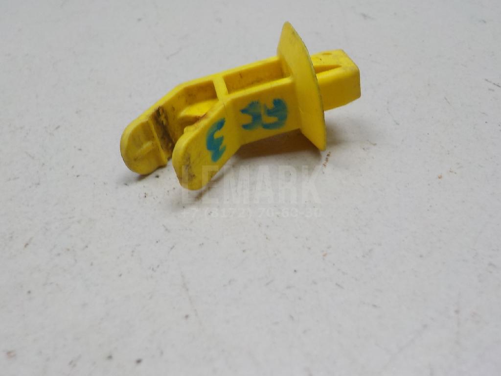 Защелка держателя капота 1729997 Ford