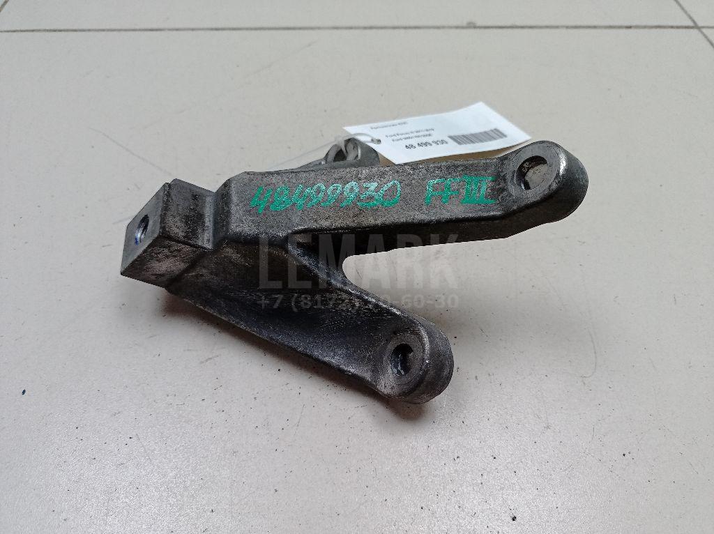 Кронштейн КПП 3M517M125DE Ford