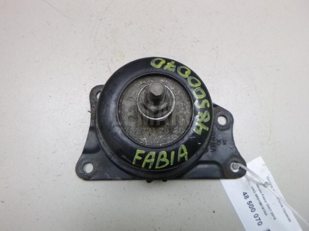 Опора двигателя правая 6R0199167AA VAG