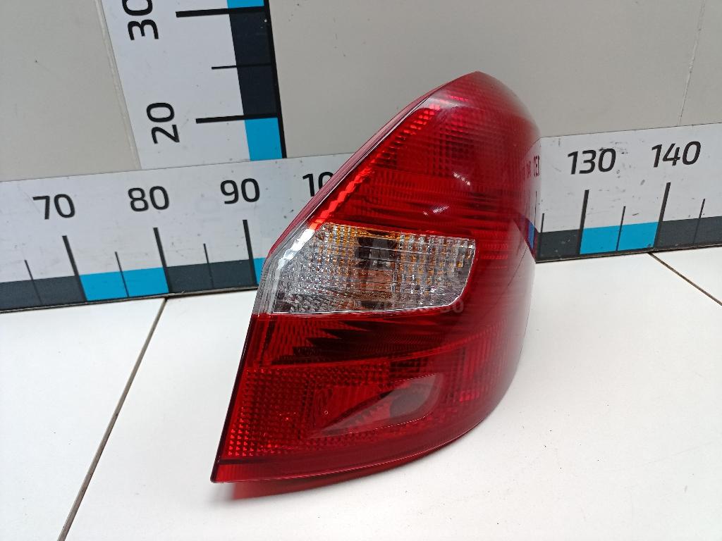 Фонарь задний правый 5J6945112A VAG