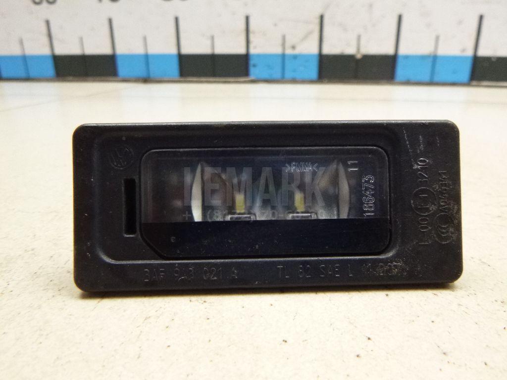 Фонарь подсветки номера 3AF943021A VAG