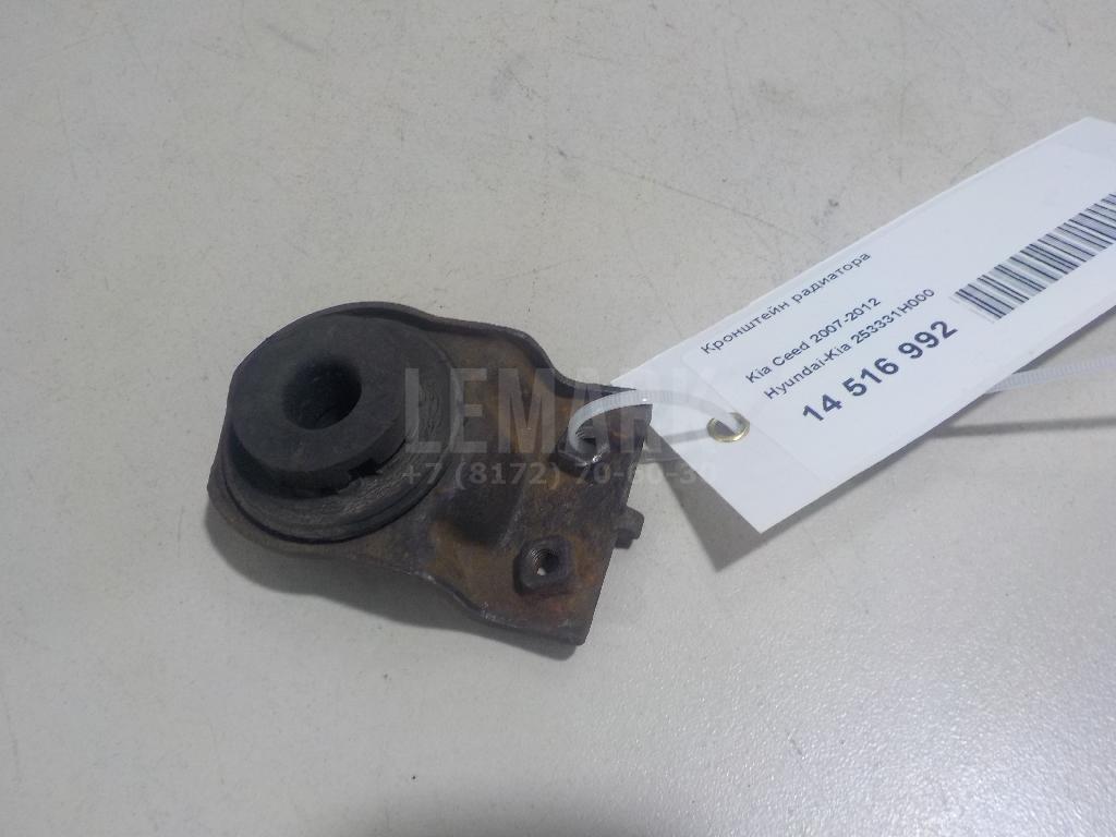 Кронштейн радиатора 253331H000 Hyundai-Kia