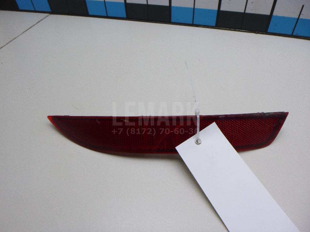 Отражатель в бампер задний правый 5C6945106A VAG