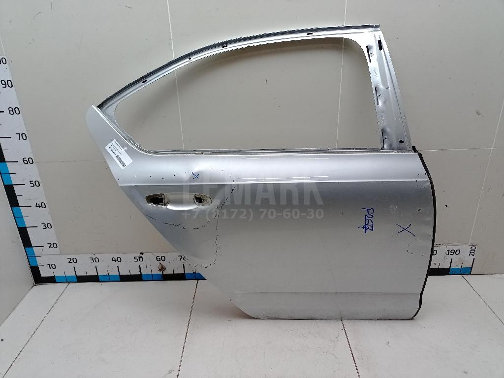 Дверь задняя правая 5E5833056B VAG