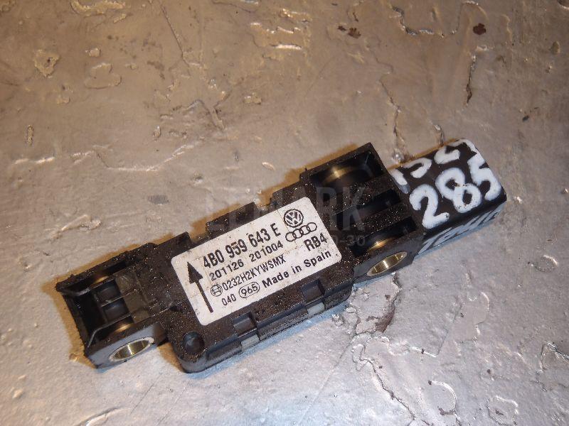 Датчик AIR BAG 4B0959643E VAG