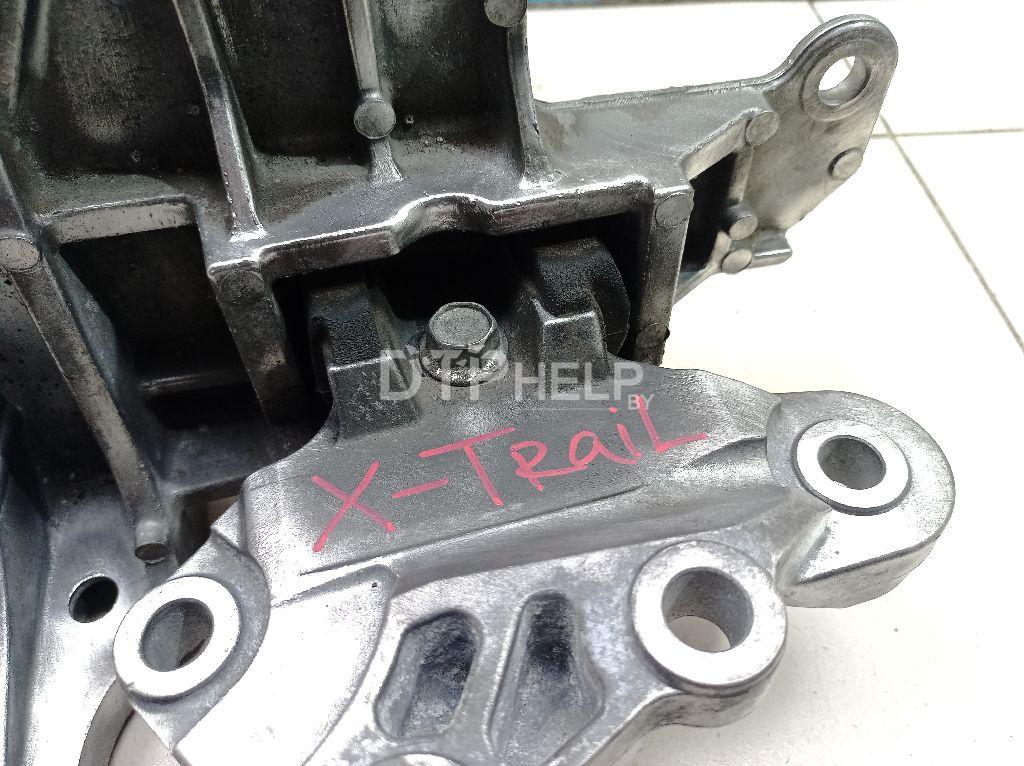 Фото Опора КПП левая для Nissan X-Trail (T31)  2008