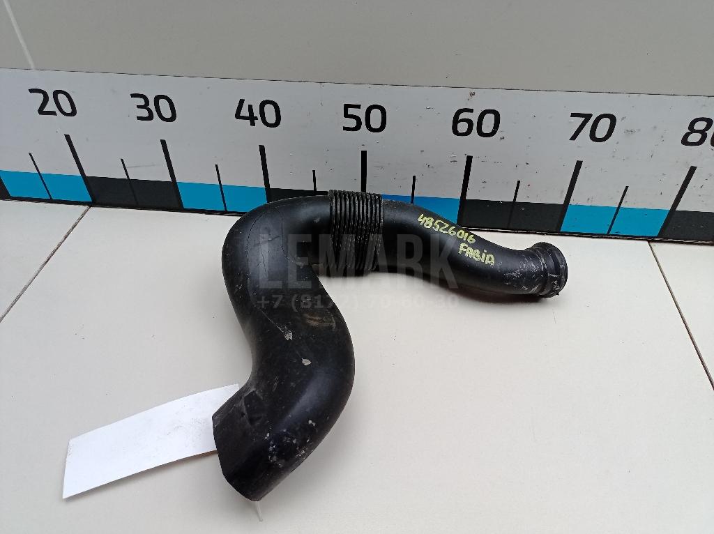Патрубок воздушного фильтра 6Y0129618A VAG
