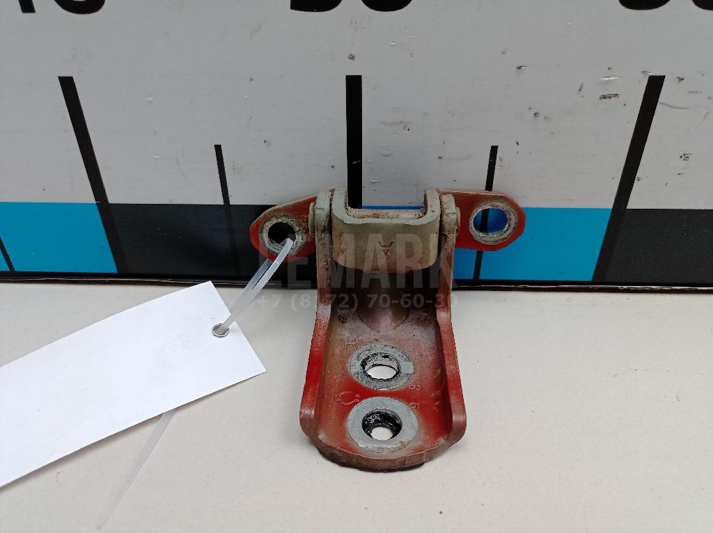 Петля двери 824202F030 Nissan