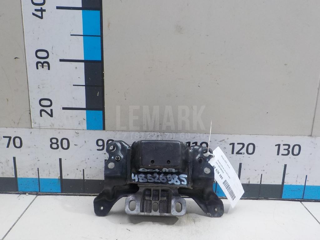 Опора КПП левая 5Q0199555Q VAG