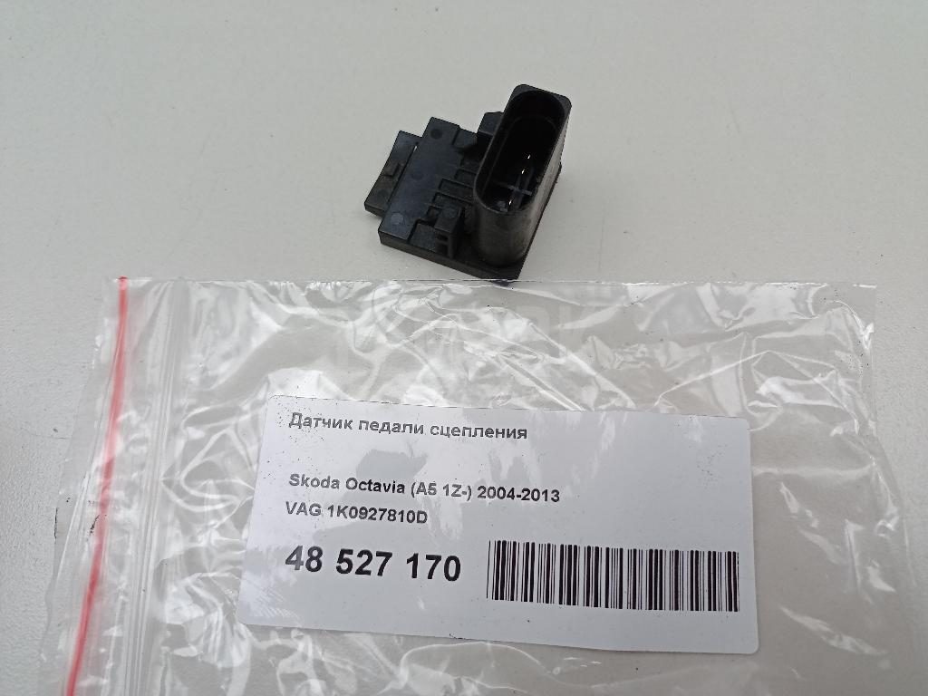 Датчик педали сцепления для  Audi 80/90 [B2] 0-1986