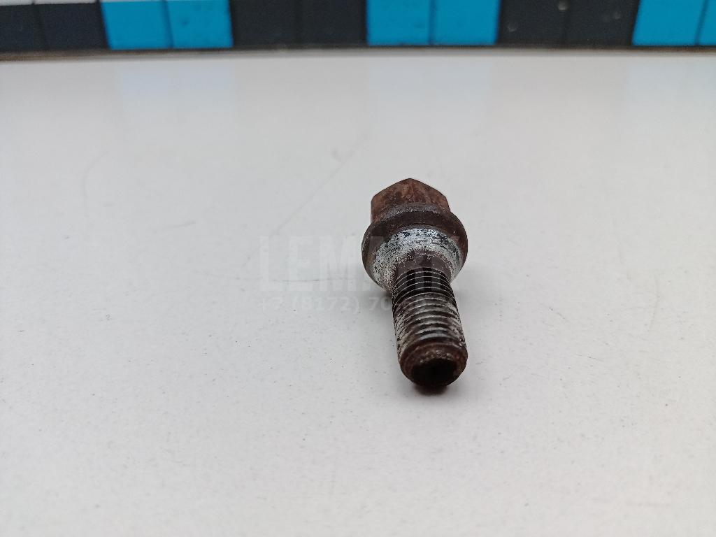 Болт колесный 1008504 GM