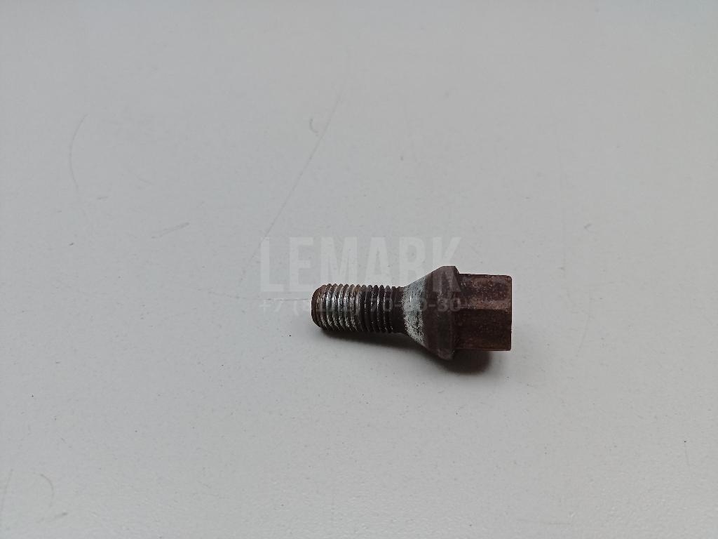 Болт колесный 1008504 GM