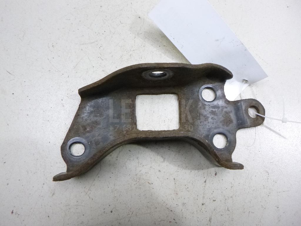 Кронштейн заднего рычага 4871742010 Toyota