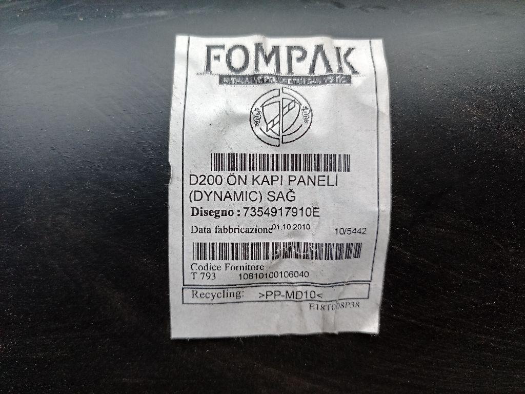 Обшивка двери передней правой для  Ford Focus II 2005-2008