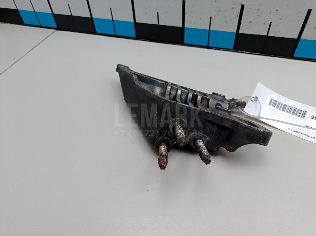 Кронштейн двигателя правый для  Cadillac DTS 2005-2011