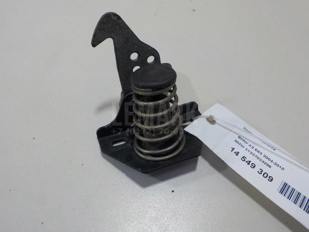Крючок капота
