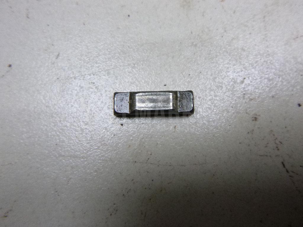 Сухарь синхронизатора 6105422 Ford