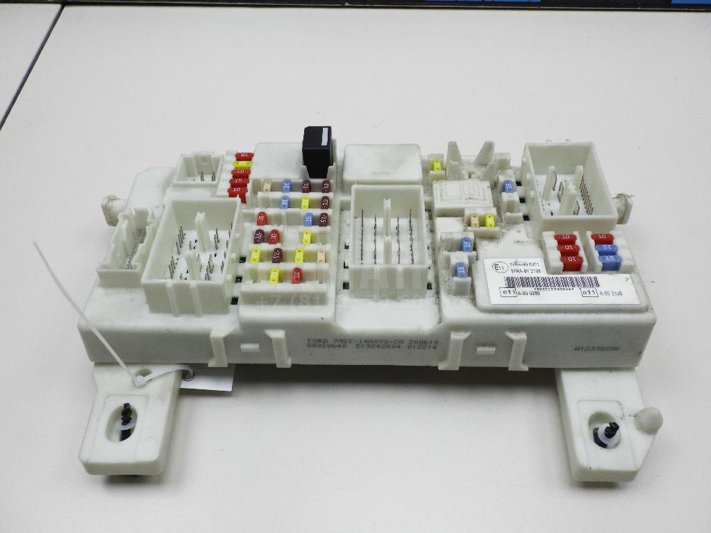 Блок предохранителей 7M5T14A073CF Ford