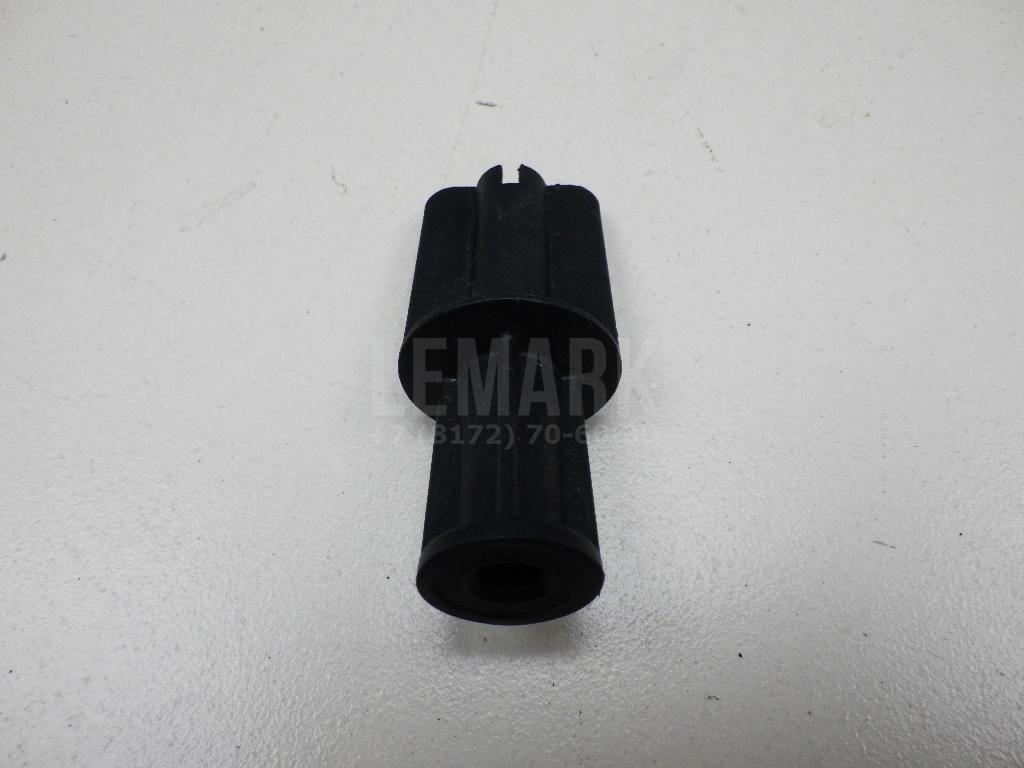 Крепеж 1231413 Ford