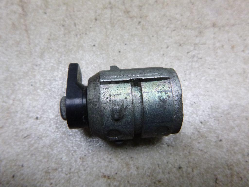 Замок лючка бензобака для  Ford Focus I 1998-2005