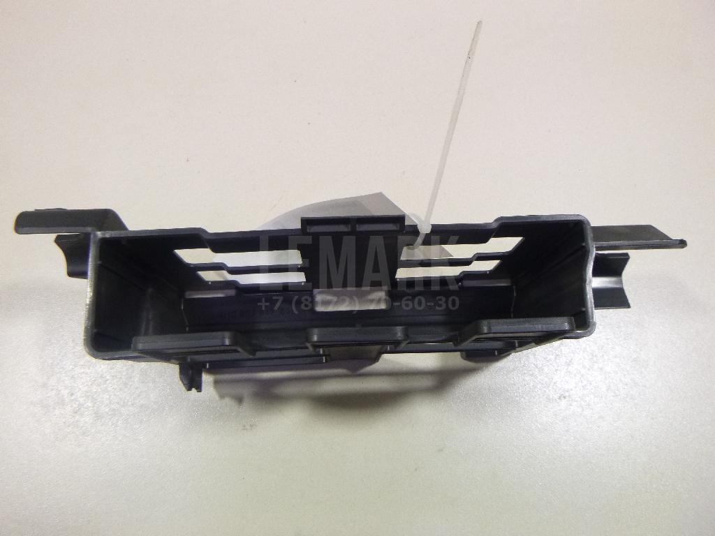 Кронштейн (сопут. товар) для  BMW 7-serie E32 1986-1994