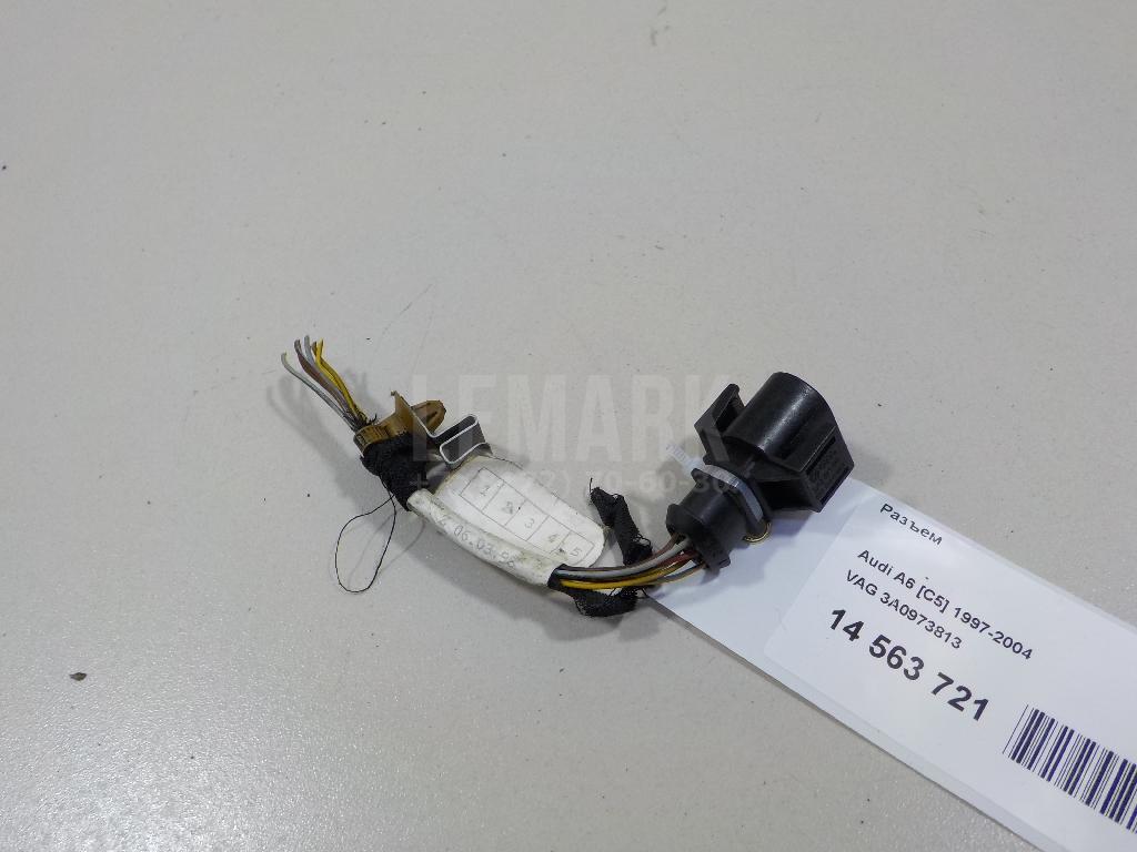 Разъем 3A0973813 VAG