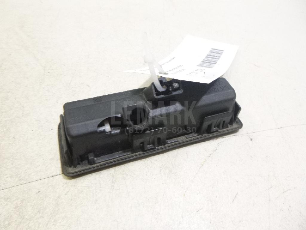 Кнопка открывания багажника для  BMW 1-serie E82/E88 2007-2013