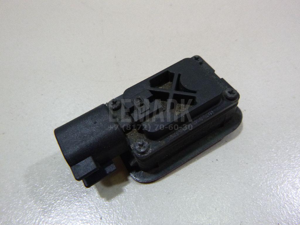 Кнопка открывания багажника для  Ford Fiesta 2001-2008