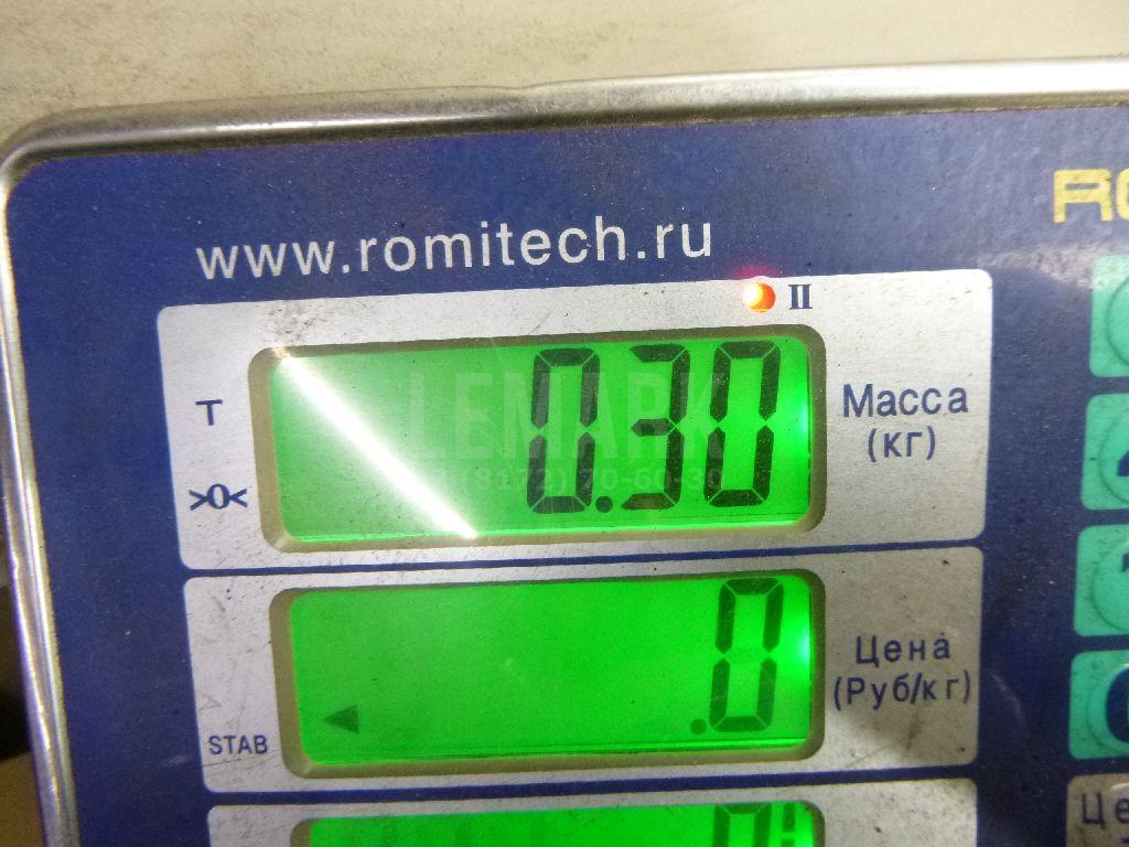 Петля двери