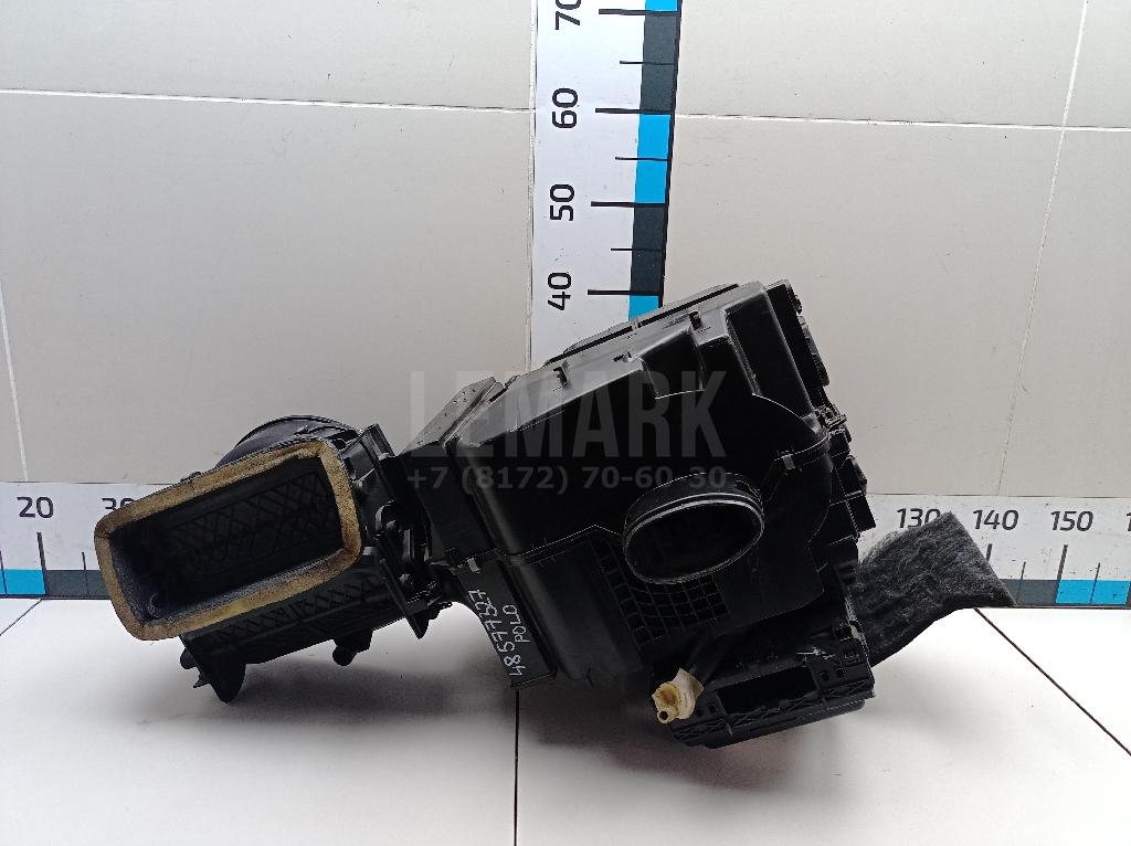Корпус отопителя для  BMW X3 E83 2004-2010