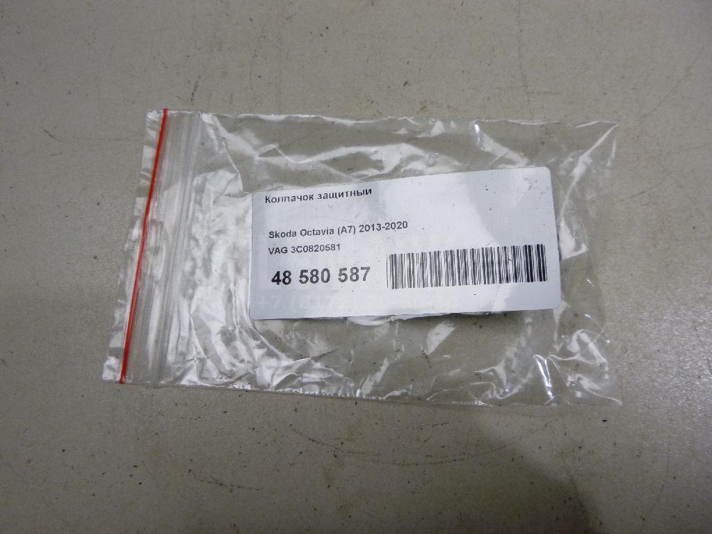 Колпачок защитный для  Audi Q6 2022
