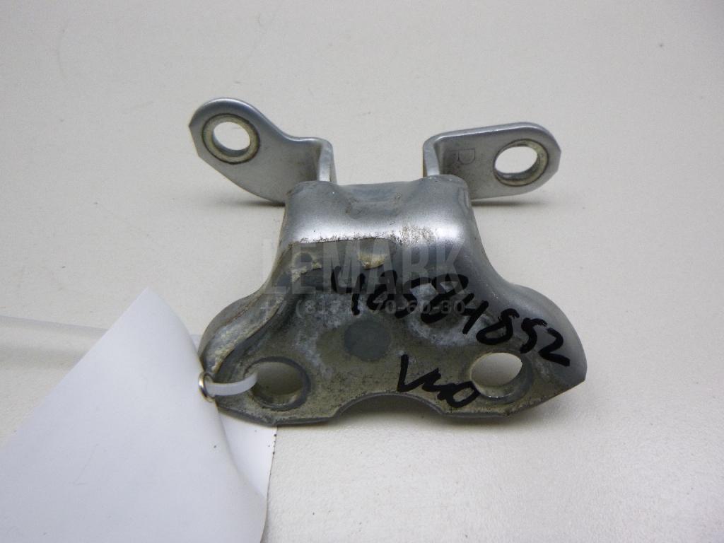 Петля двери задней правой верхняя 6875020120 Toyota