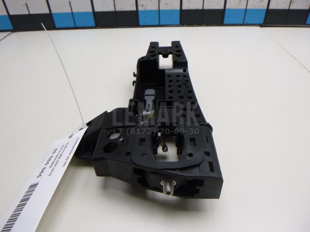 Кронштейн ручки для  BMW 3-serie E90/E91 2005-2012