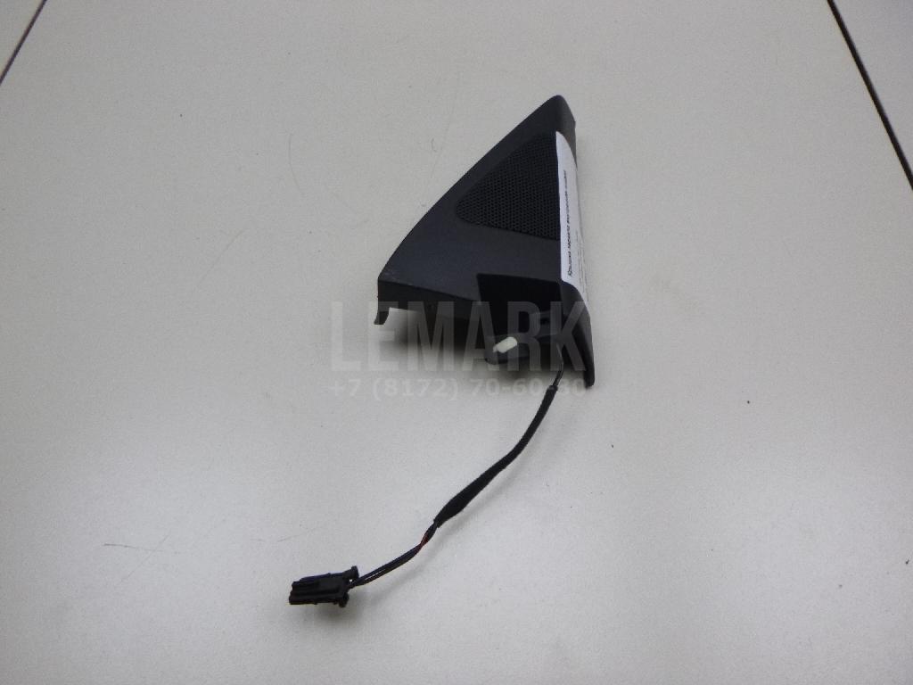 Крышка зеркала внутренняя правая 5N0837974G82V VAG