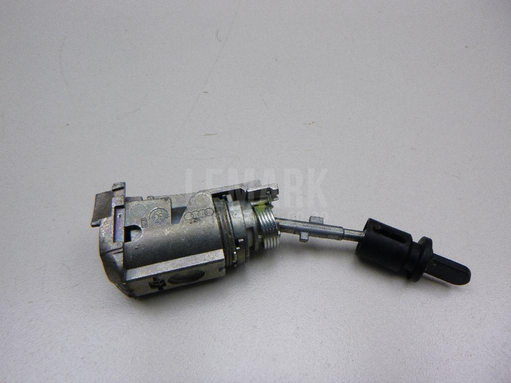 Вставка замка двери для  Audi A6 [C6,4F] 2004-2011