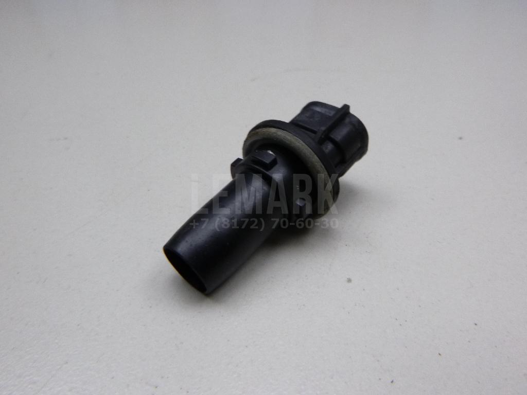 Патрон габаритного фонаря 9007560077 Toyota