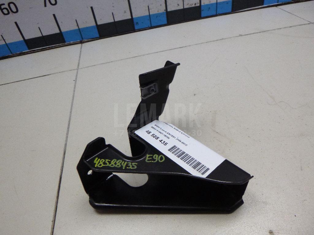 Кронштейн замка капота для  BMW 3-serie F30/F31/F80 2011-2020