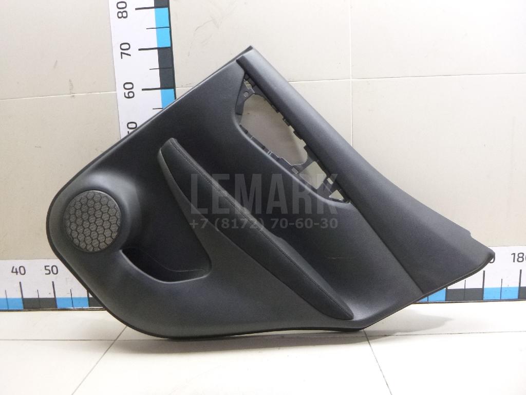 Обшивка двери задней правой 82900BM90A Nissan