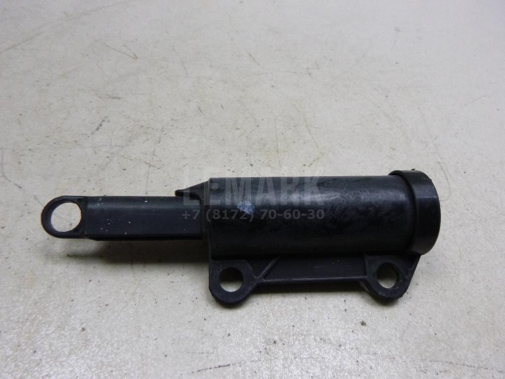 Демпфер бардачка 845483L000 Hyundai-Kia