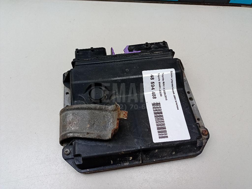 Блок управления двигателем 8966142U00 Toyota